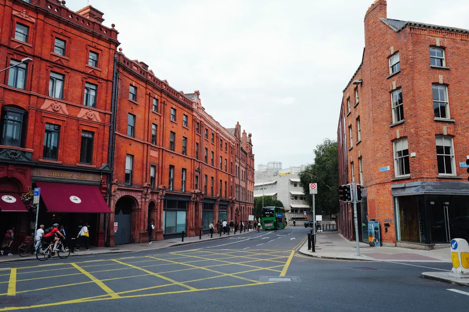 Cedarburg — towing service